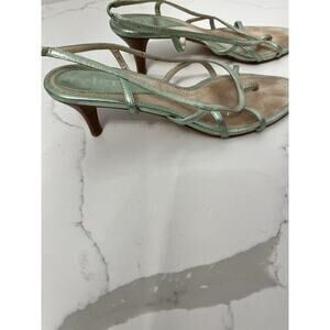 Richard Tyler 9.5M Women Gold Strappy Sling Back Sandals Shoes 2.5" Kitten Heel